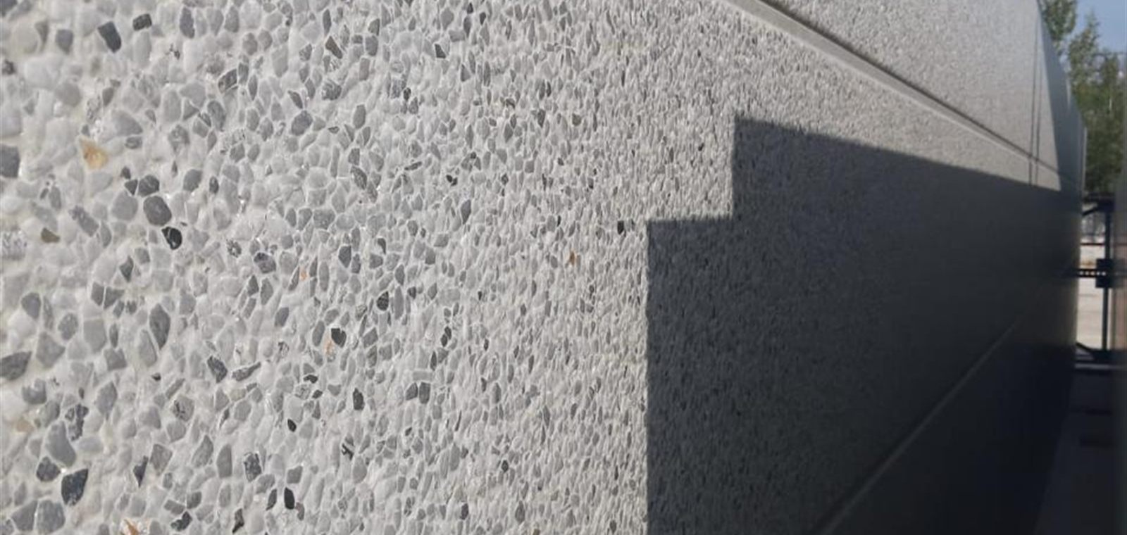 Painéis de fachada em concreto arquitetônico desenvolvidos pela VV Consultoria